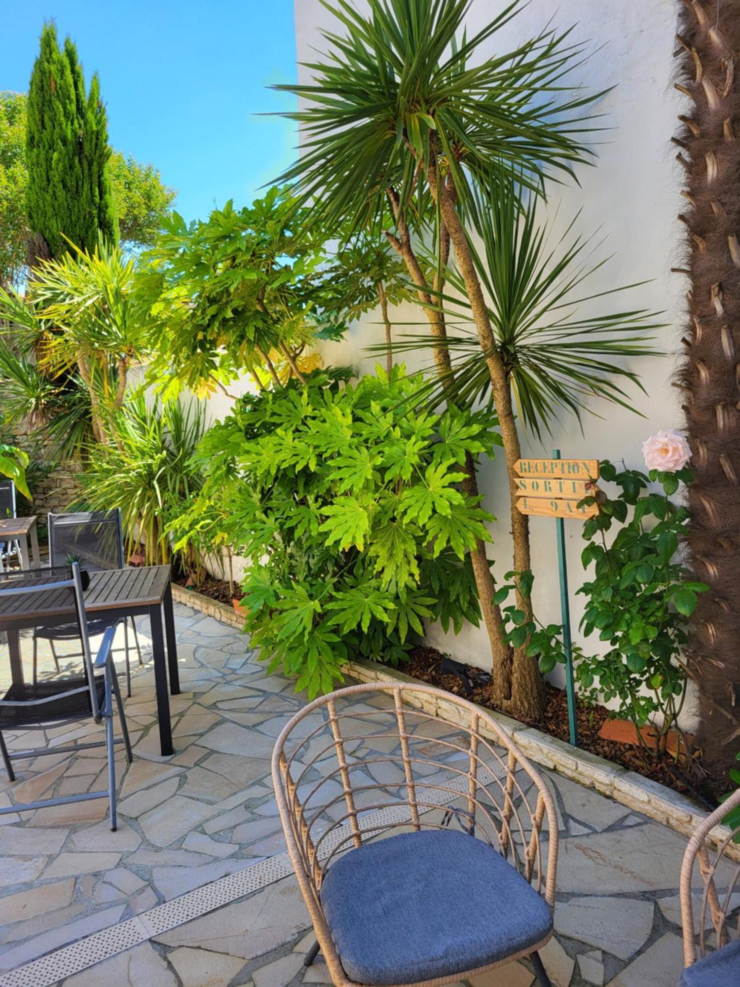 Le Clos Des Sternes La Flotte Esterno foto
